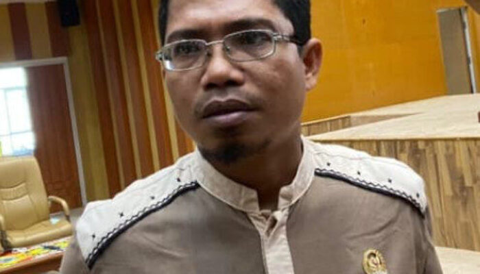 DPRD Samarinda Dorong Perhatian Serius terhadap Kesejahteraan Guru dan Fasilitas Sekolah
